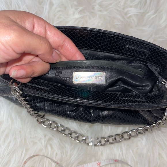 NWOT Banana Republic Small Leather
Snakeskin Purse! Genuine leather. - Picture 6 of 6